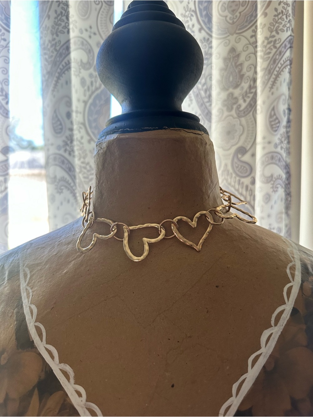 Gold Heart Link Choker Necklace - Women Jewelry